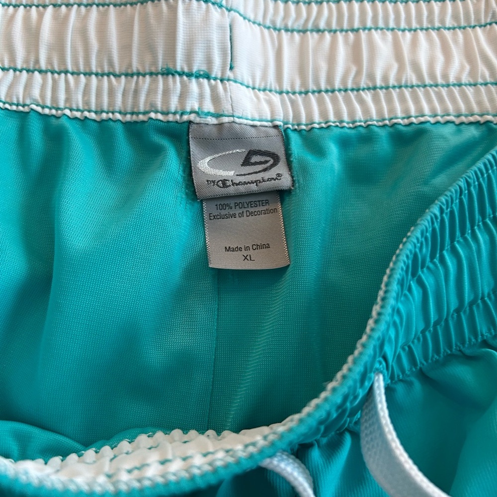 XL Champion Athletic Shorts - Picture 6 of 8